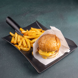 Cheeseburger görseli