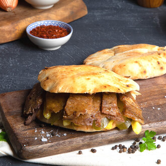 Tombik Ekmek Arası Et Döner görseli