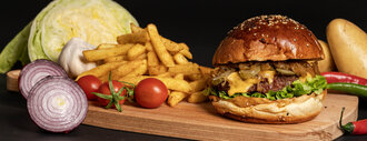 Cheeseburger (140 Gr.) Menü görseli