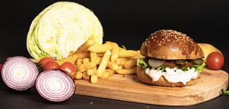 Chicken Burger (140 Gr.) Menü görseli