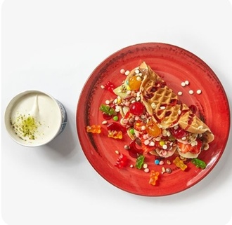 Sandviç Waffle & Çikolatalı Dondurma (155 Gr.) görseli