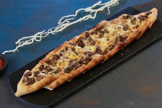 Kavurmalı Kaşarlı Pide (Açık) görseli