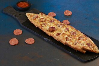 Sucuklu Kaşarlı Pide (Açık) görseli