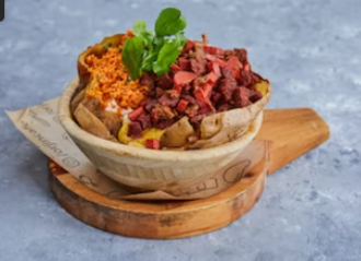 Çok Etli Kumpir görseli