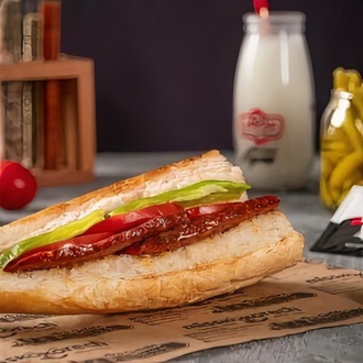 Çeyrek Ekmek Arası Izgara Sucuk görseli