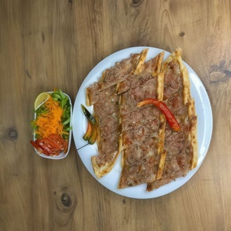 Kıymalı Pide görseli