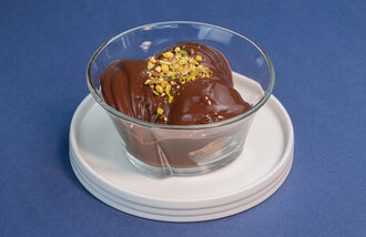 Bitter Çikolatalı Profiterol görseli