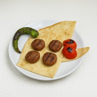 Izgara Köfte görseli