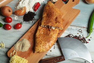 Kavurmalı Kaşarlı Pide görseli
