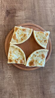 Sarımsaklı Ekmek görseli