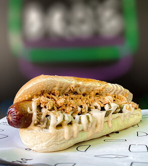 Gravyerli Hot Dog görseli