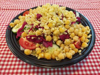 Tahıllı Salata görseli