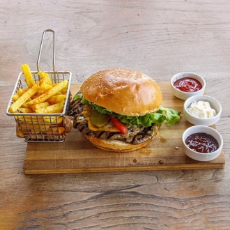 Double Burger görseli