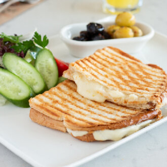 Kaşar Peynirli Tost görseli