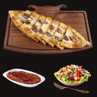 Kaşarlı Sucuklu Pide görseli