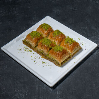 Fıstıklı Baklava (6 Adet) görseli