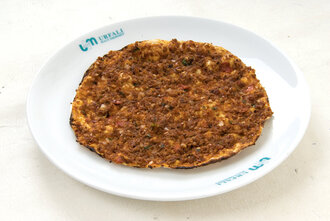 Tabak Altı Lahmacun görseli