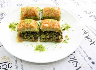 Fıstıklı Baklava (500 Gr.) görseli