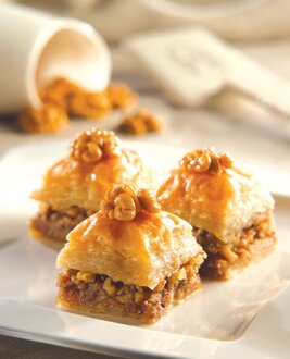 Mado Cevizli Özel Baklava (1 Kg.) görseli