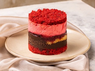 Çikolatalı Frambuazlı Pasta görseli