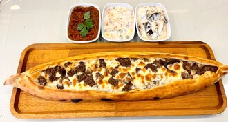 Kavurmalı Kaşarlı Pide görseli