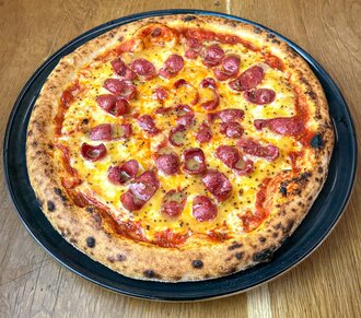 New York Hot Dog Pizza görseli