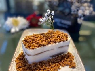Lotuslu Tiramisu görseli