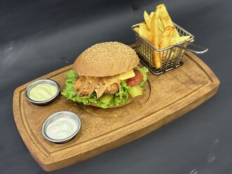 Çıtır Tavuk Cheeseburger görseli
