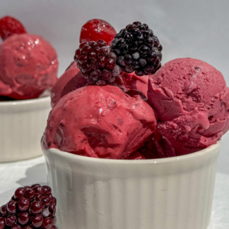 Artizan Dondurma Orman Meyveli(şeker İlavesiz, %100 Jersey İnek Sütü)(500ml) görseli