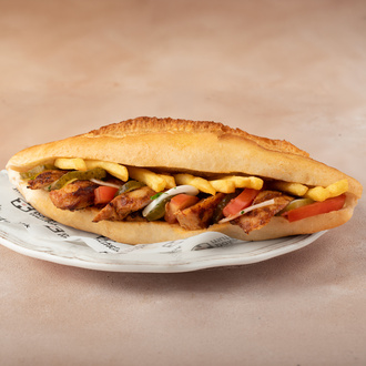 Ekmek Arası Tavuk Şiş görseli