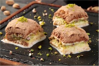 Fıstıklı Soğuk Baklava (750 Gr.) görseli