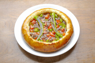 Kuşbaşılı Karadeniz Pidesi (Yuvarlak) (1,5 Porsiyon) görseli