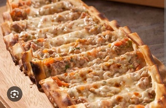 Kuşbaşı Kaşarlı Pide görseli