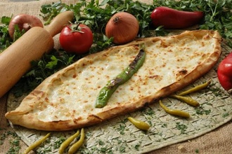 Kaşar Peynirli Pide görseli