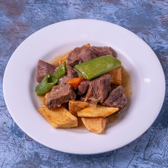 Tas Kebabı görseli