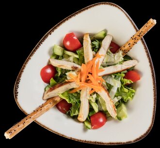 Izgara Tavuklu Salata görseli