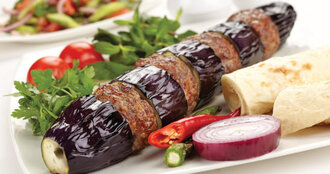 Patlıcanlı Kebap görseli