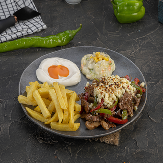 Philly Cheese Steak Plate görseli