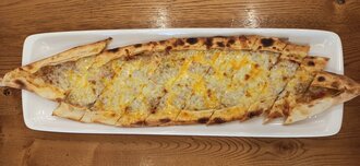 Kıymalı Kaşarlı Pide görseli