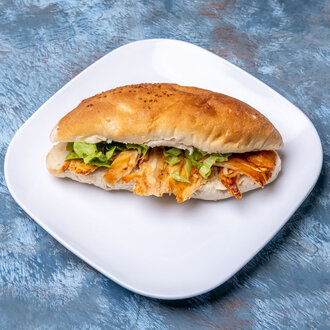 Sandviç Ekmek Arası Tavuk Döner görseli