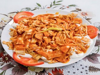 Yoğurtlu Tavuk Döner görseli