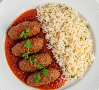 İzmir Köfte & Pirinç Pilavı görseli