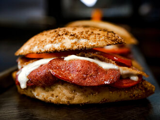 Gurme Çeşme Kumru görseli