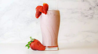 Milkshake Çilek (14 Oz) görseli