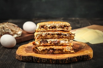 Kavurmalı Special Tost görseli