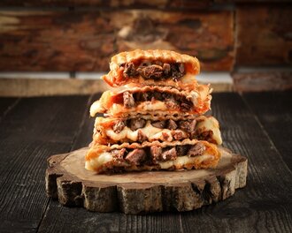 Kavurmalı Special Tost görseli