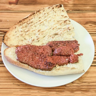 Yarım Ekmek Arası Izgara Sucuk görseli