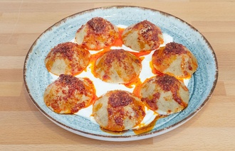 Klasik Yoğurtlu Haşlama İçli Köfte (8 Adet) (400 Gr.) görseli