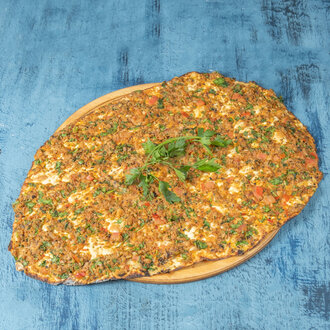 Lahmacun görseli