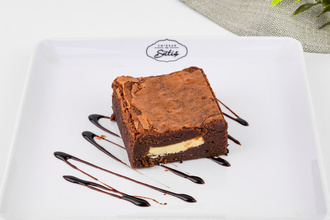 Beyaz Çikolatalı Brownie görseli